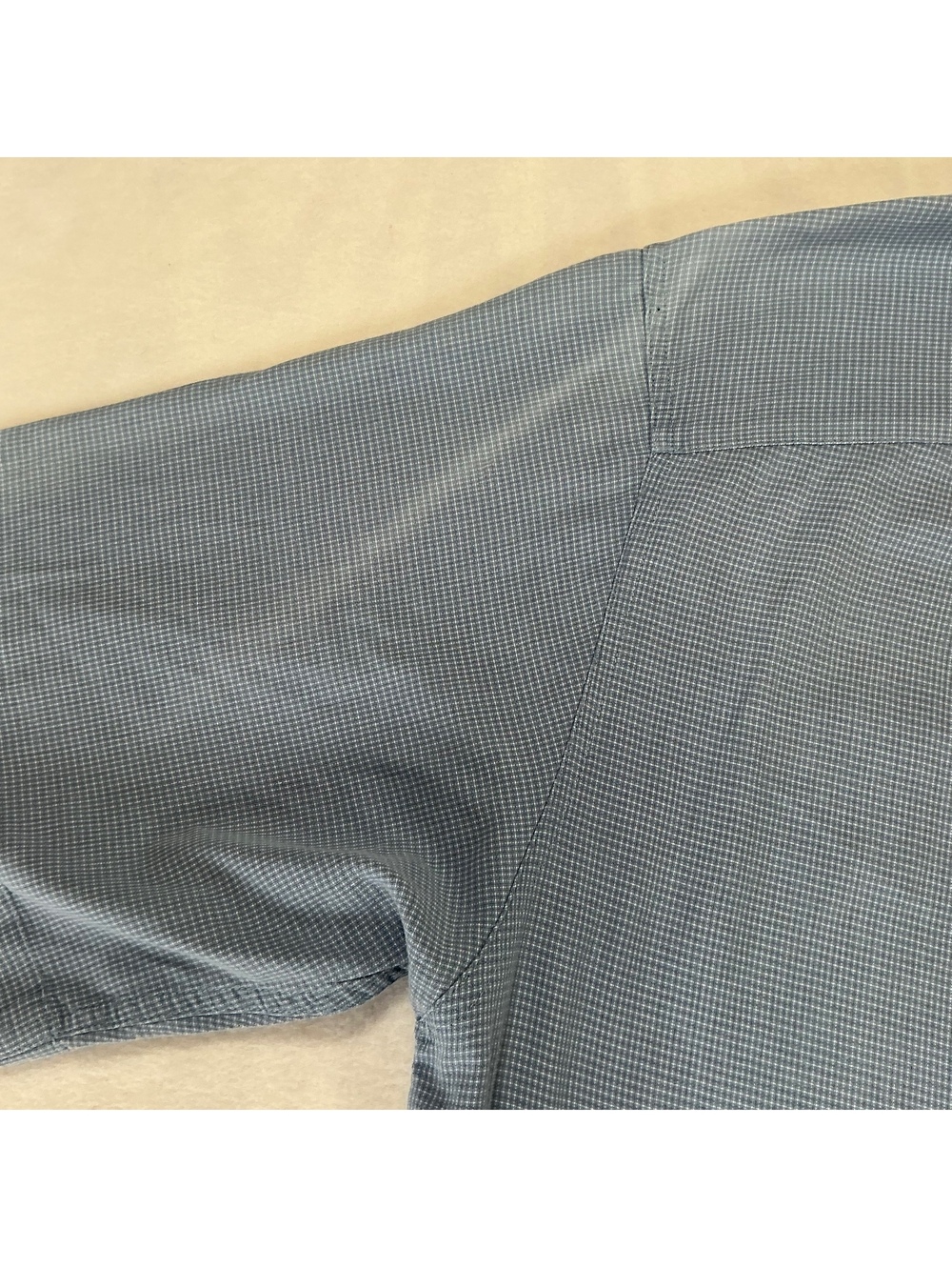 Columbia Men's XXL Blue Button-Up Shirt - Picture 5 of 9